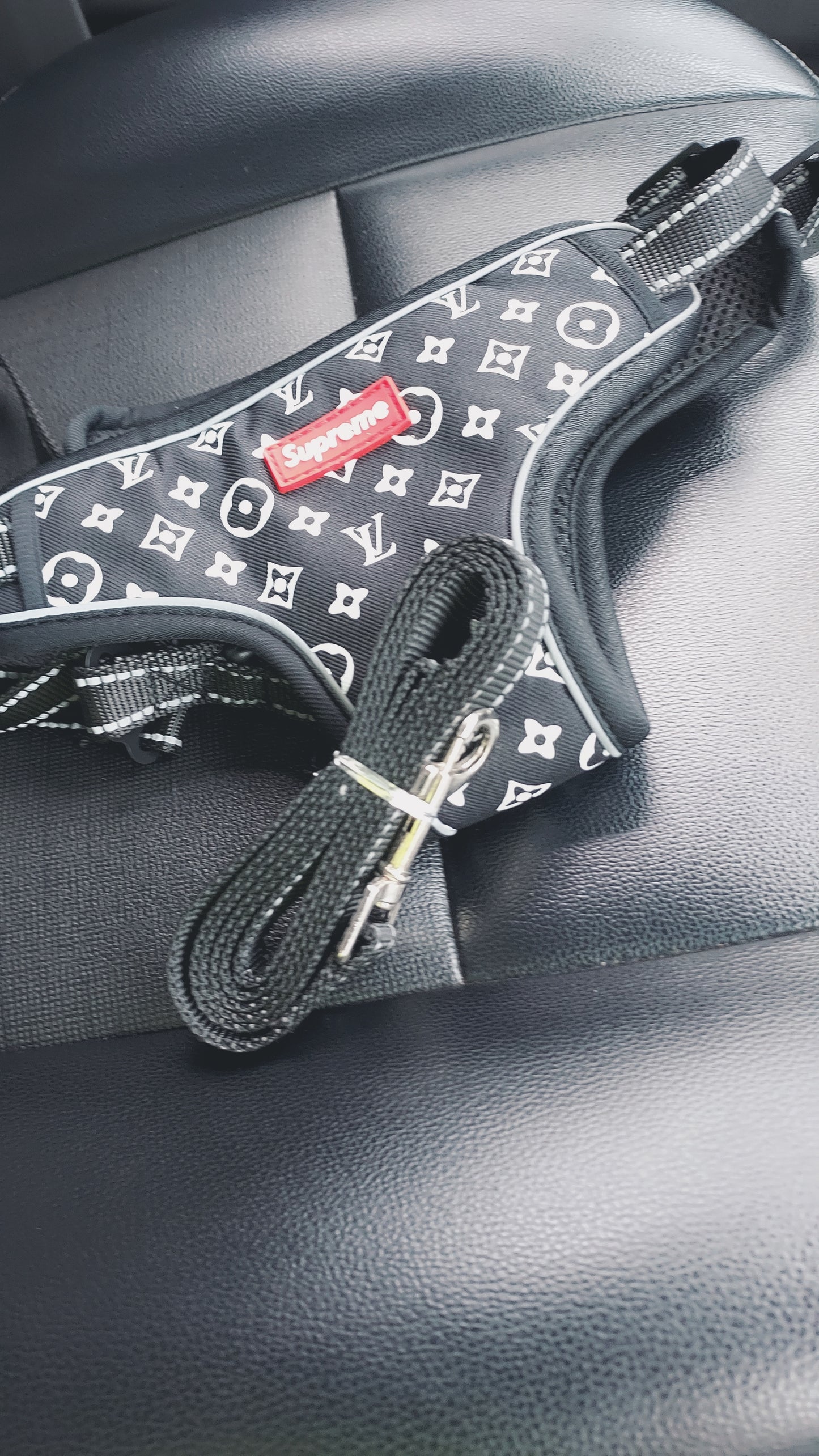 Pupreme LV Style